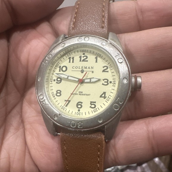 Working Vintage COLEMAN 39mm Mens Watch   Silver Tone BROWN Leather Band Fit 7in - Picture 1 of 10